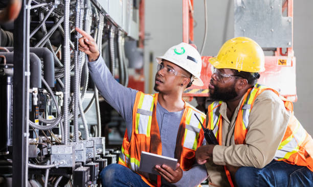 Best Affordable Emergency Electrician  in Hampton, AR